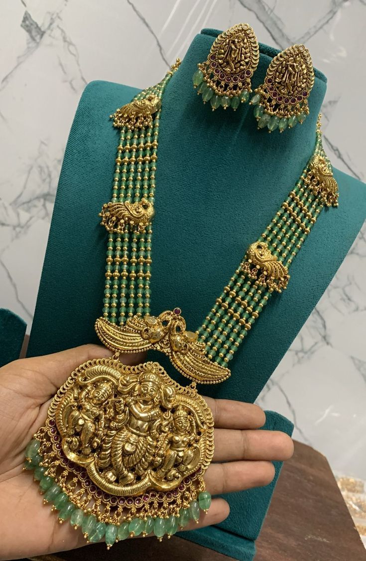 Kemp Radiance Gold Elegance Necklace Set