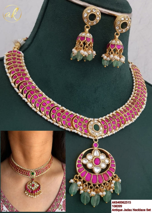 Antique Matte Jadau Necklace Set