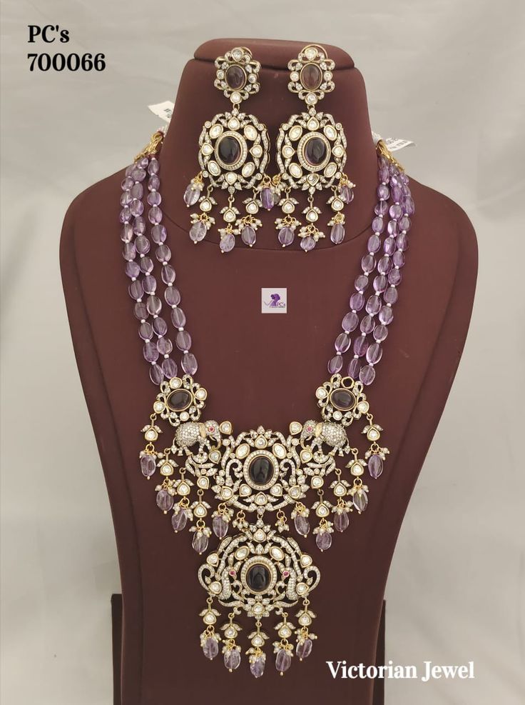 Victorian Designer Necklace Set